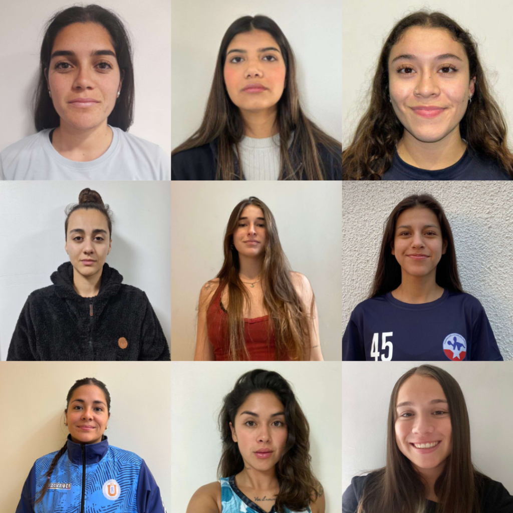 Selección femenina universitaria de balonmano playa.