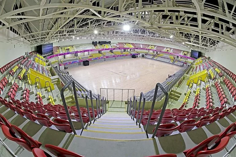 Polideportivo-de-Villa-el-Salvador-1